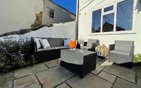 Hideaway Retreat